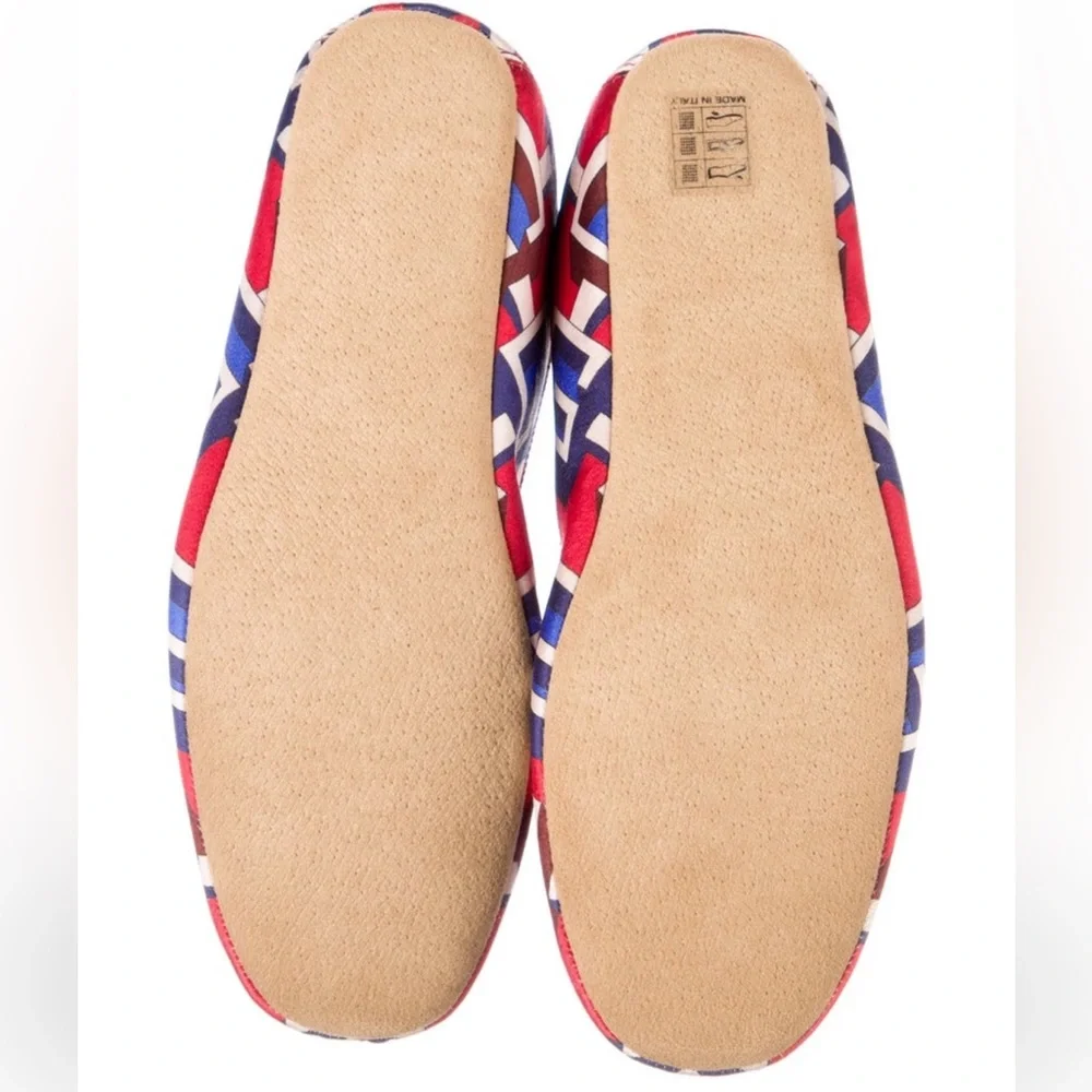 Gucci Printed Silk Slippers - Picture 5 of 5